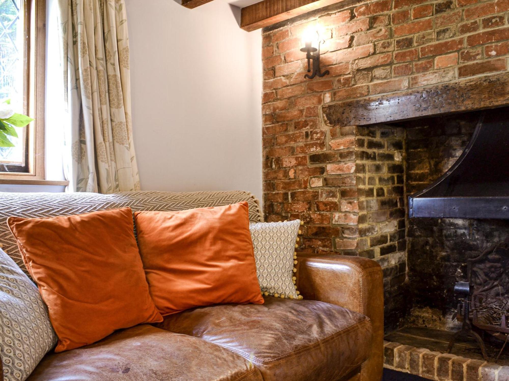 The Old Thatched Cottage Tenterden Luaran gambar